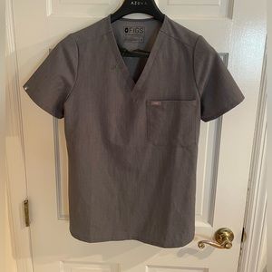 Figs Scrub Technical Collection Top Short Sleeve Pockets Women Sz M Grey